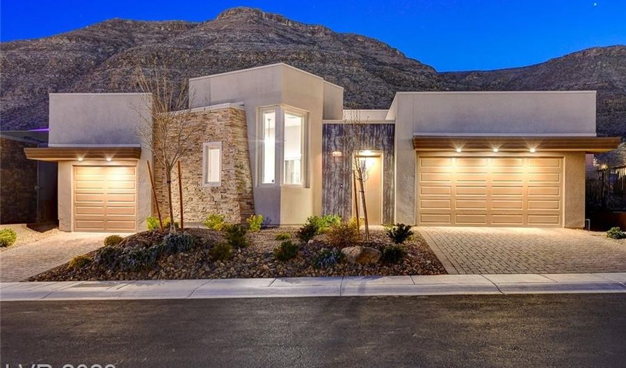 6267 Mojave Sky St, Las Vegas, NV 89135 - 4 Beds, 5 Bath