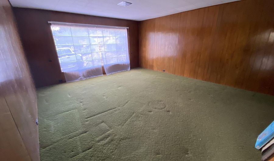 123 Star Ave, Bisbee, AZ 85603 - 2 Beds, 1 Bath