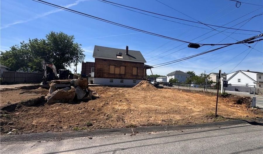 822 Atwood Ave, Cranston, RI 02920 - 0 Beds, 0 Bath