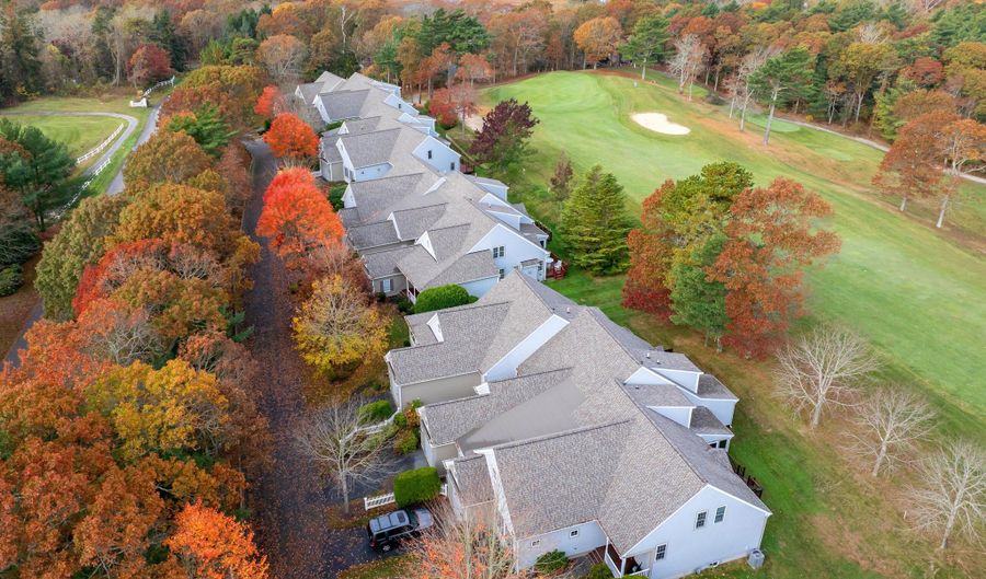 13 Laurel Hill Ct 13, Bourne, MA 02532 - 2 Beds, 3 Bath
