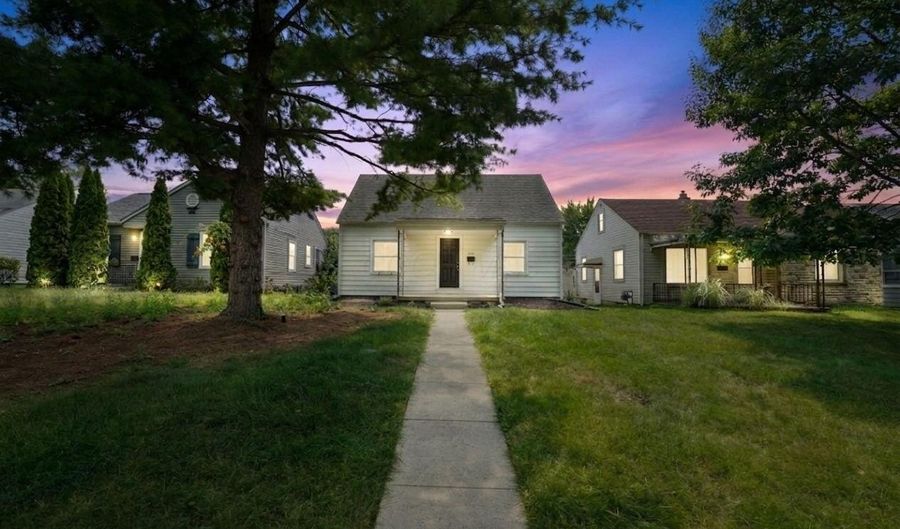 375 E Royal Forest Blvd, Columbus, OH 43214 - 3 Beds, 1 Bath