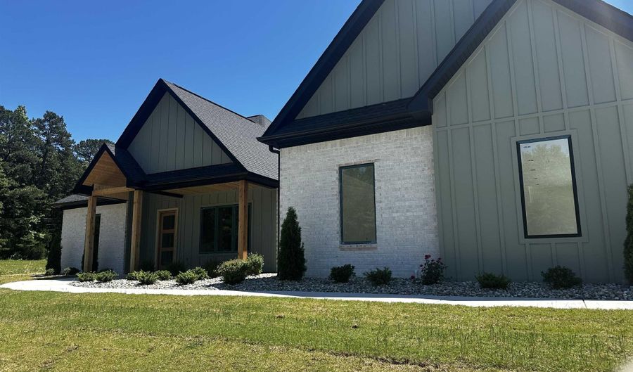 309 Heritage Grove Rd, Alexander, AR 72002 - 4 Beds, 4 Bath