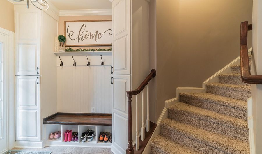 521 DEEP CREEK Vw, Annapolis, MD 21409 - 3 Beds, 4 Bath