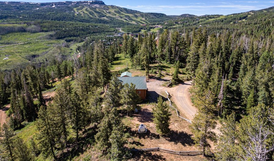 1042 N Aspen Dr, Brian Head, UT 84719 - 3 Beds, 2 Bath