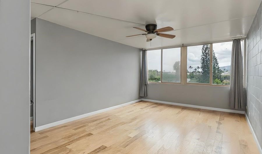 111 KAHULUI BEACH Rd C-409, Kahului, HI 96732 - 1 Beds, 1 Bath