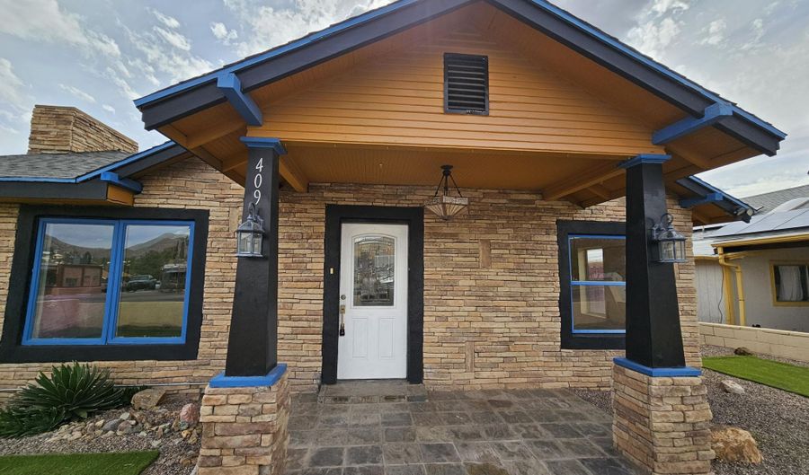 409 Bisbee Rd, Bisbee, AZ 85603 - 3 Beds, 2 Bath