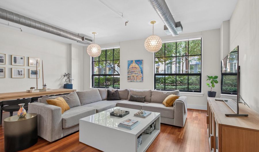 1600 CLARENDON Blvd W107, Arlington, VA 22209 - 1 Beds, 1 Bath