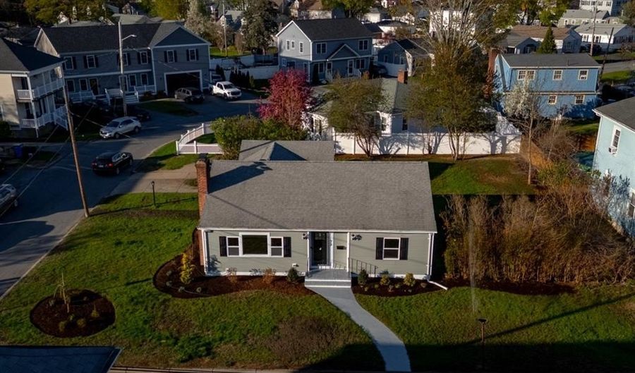 73 Tucker St, Lincoln, RI 02865 - 3 Beds, 1 Bath