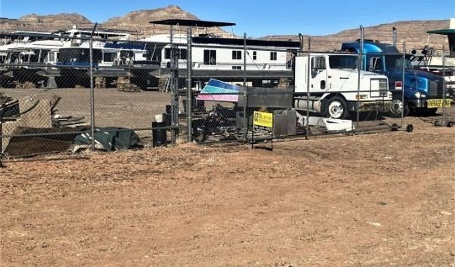 25 N Arlington Way, Big Water, UT 84741 - 0 Beds, 1 Bath