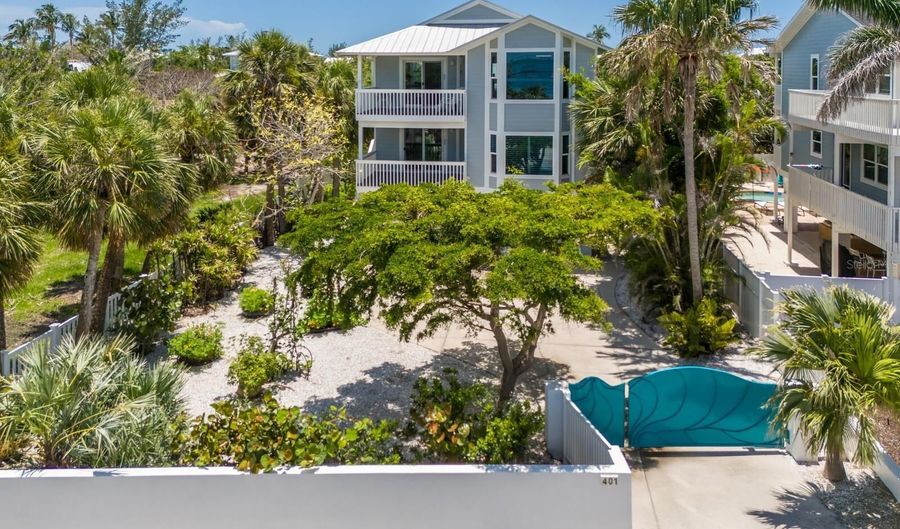 401 N BAY Blvd, Anna Maria, FL 34216 - 2 Beds, 3 Bath