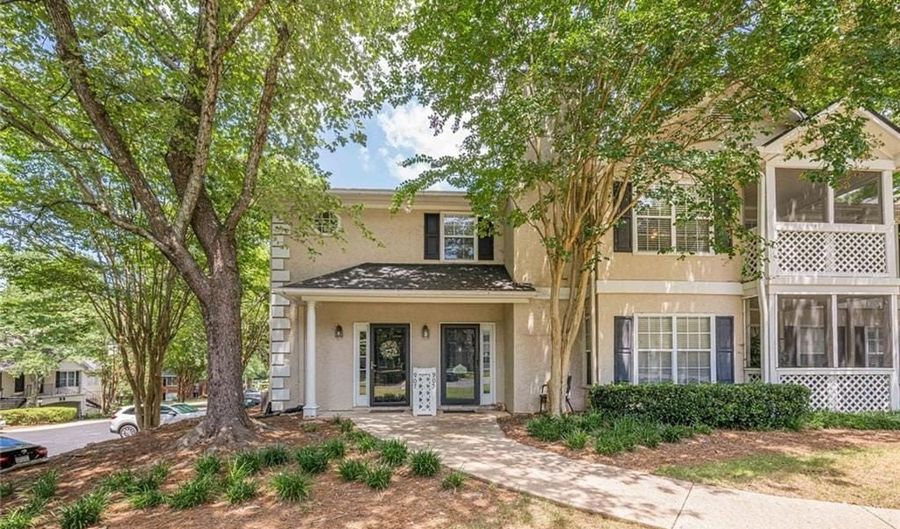 907 Peachtree Forest Ter, Peachtree Corners, GA 30092 - 2 Beds, 2 Bath
