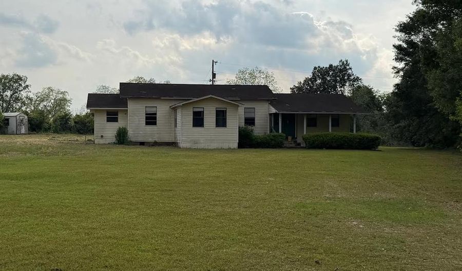 5917 Boyette, Hahira, GA 31632 - 3 Beds, 2 Bath