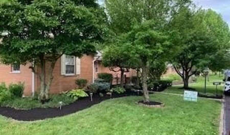 3728 Parkview Dr, Alexandria, KY 41001 - 3 Beds, 2 Bath