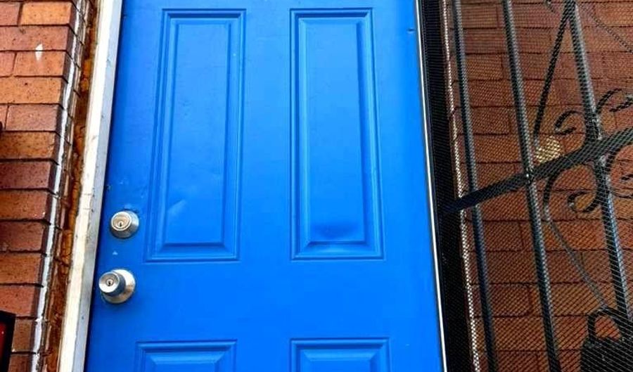 802 N GLOVER St N, Baltimore, MD 21205 - 3 Beds, 1 Bath