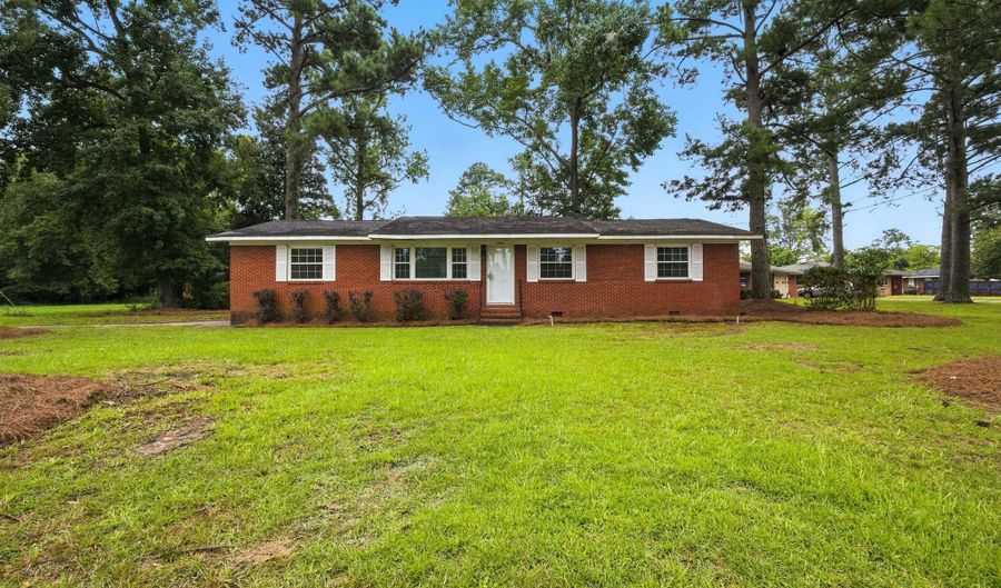 2708 Barry Dr, Augusta, GA 30904 - 3 Beds, 2 Bath