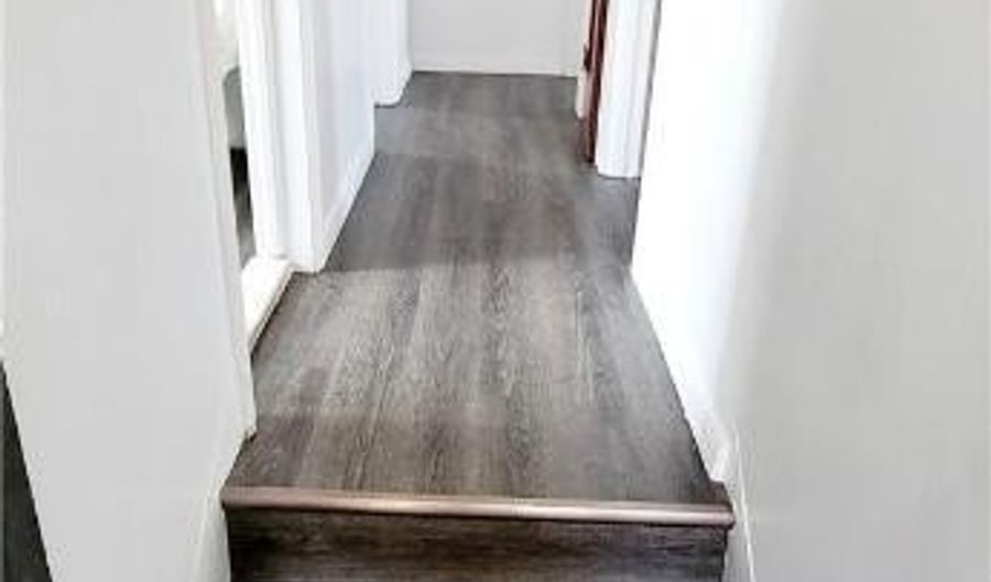 915 E Hamilton Street Unit 2Nd Fl 2Nd Fl, Allentown, PA 18109 - 1 Beds, 1 Bath