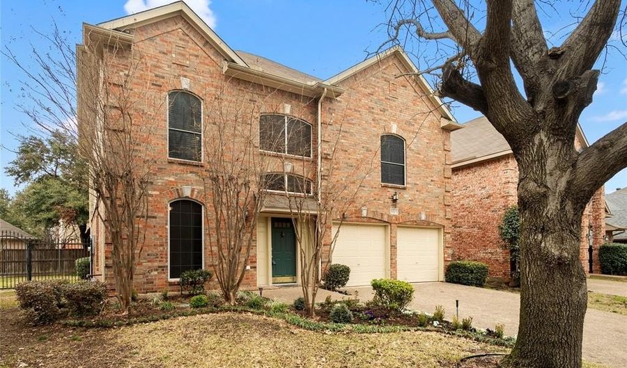 3777 Meadowcreek Cir, Addison, TX 75001 - 3 Beds, 3 Bath
