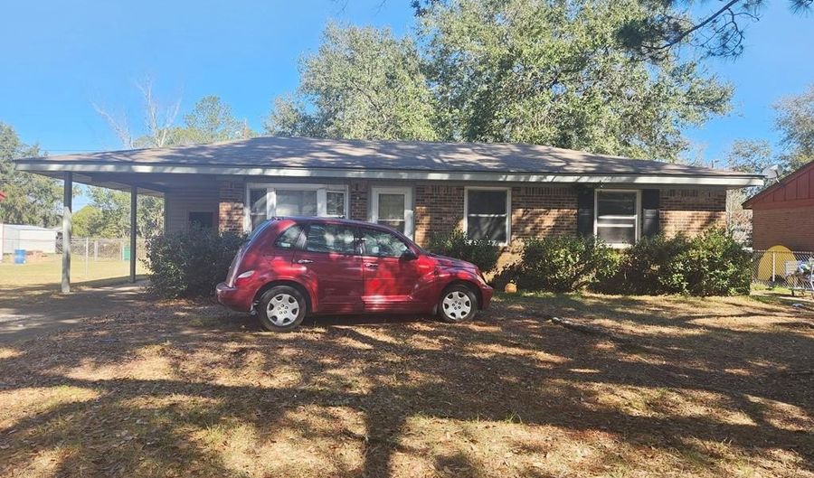 805 E 4TH Ave, Albany, GA 31701 - 3 Beds, 2 Bath