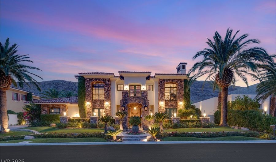 2793 Red Arrow Dr, Las Vegas, NV 89135 - 5 Beds, 7 Bath
