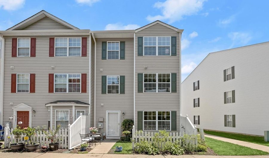 10- G IRONSTONE Ct, Annapolis, MD 21403 - 3 Beds, 3 Bath
