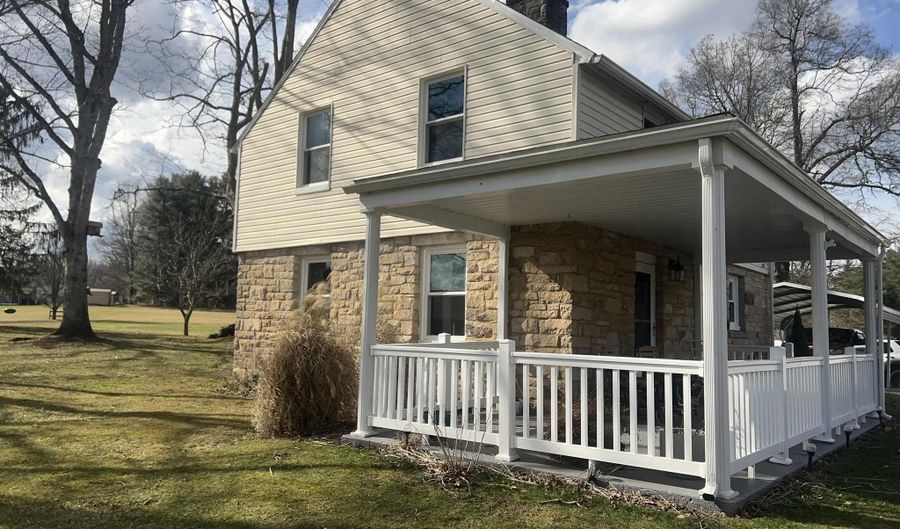 275 S Rd, Arthurdale, WV 26520 - 3 Beds, 2 Bath