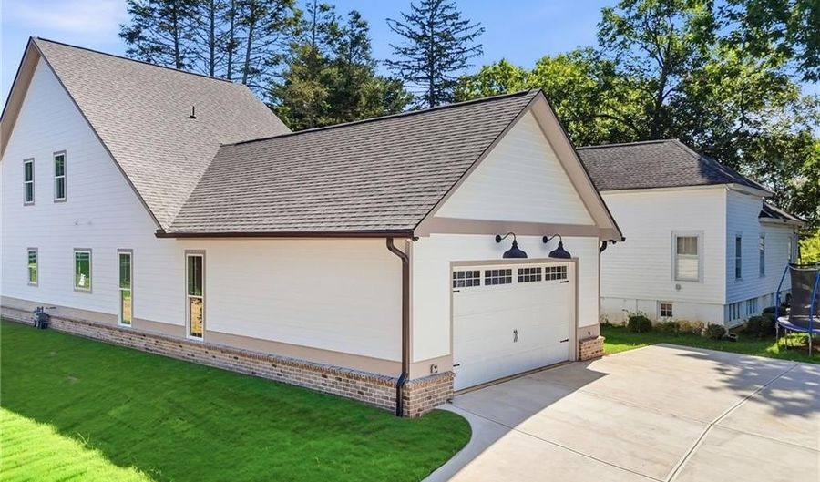151 A W Roberts Dr, Ball Ground, GA 30107 - 4 Beds, 3 Bath