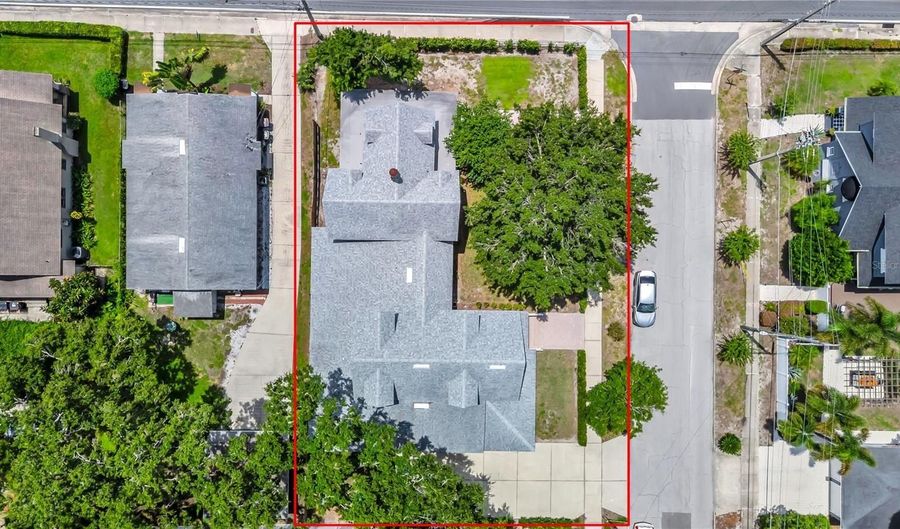 19 W PRINCETON St, Orlando, FL 32804 - 6 Beds, 5 Bath