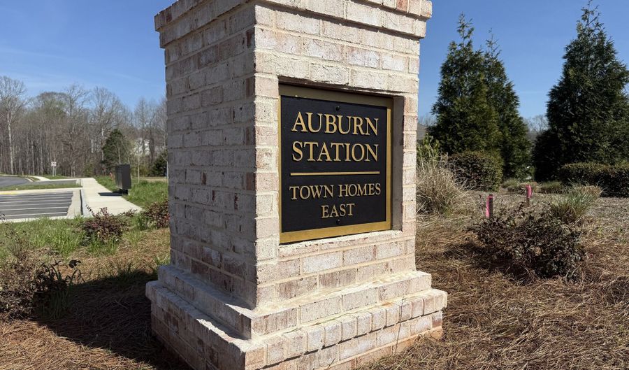 313 Brook Landing Cir, Auburn, GA 30011 - 3 Beds, 3 Bath