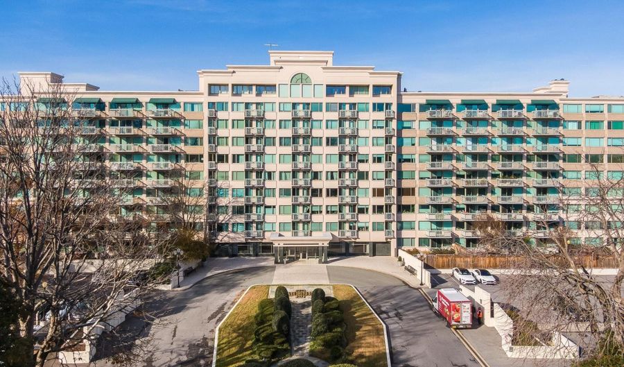 5450 WHITLEY PARK Ter 209, Bethesda, MD 20814 - 2 Beds, 2 Bath