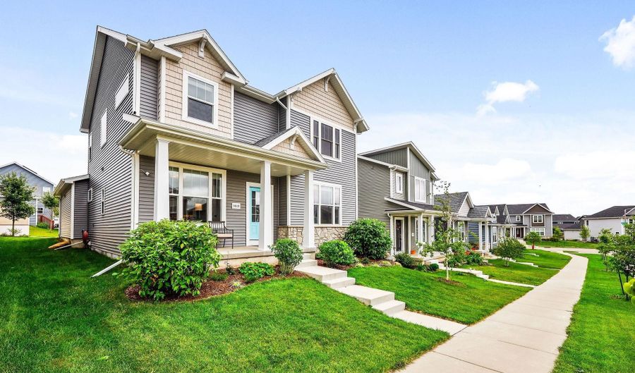5819 Caddisfly Ln, Madison, WI 53718 - 3 Beds, 3 Bath