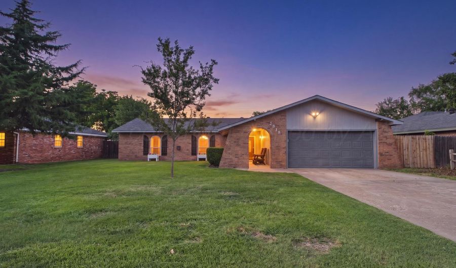 2818 JOHN Dr, Amarillo, TX 79110 - 3 Beds, 2 Bath