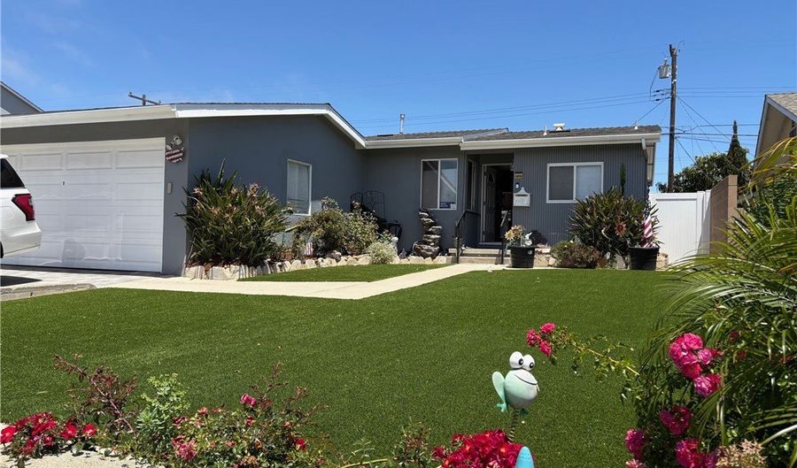 21510 Linda Dr, Torrance, CA 90503 - 3 Beds, 2 Bath