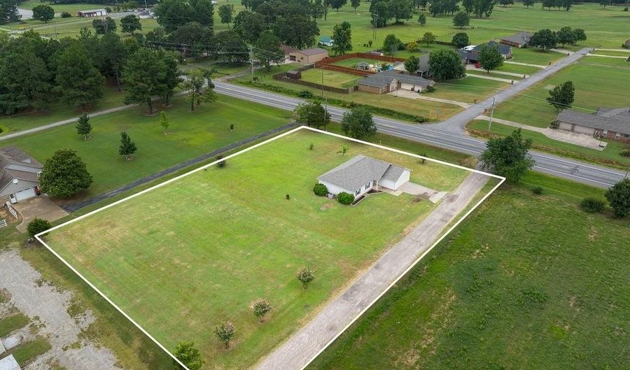 110 Luckau Ln, Alma, AR 72921 - 3 Beds, 2 Bath
