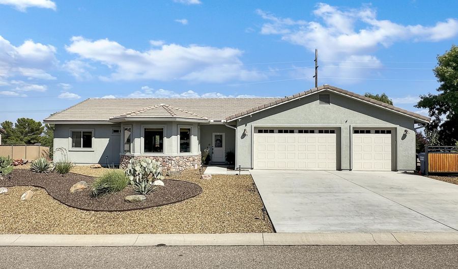 2135 Austin Way, Clarkdale, AZ 86324 - 3 Beds, 2 Bath