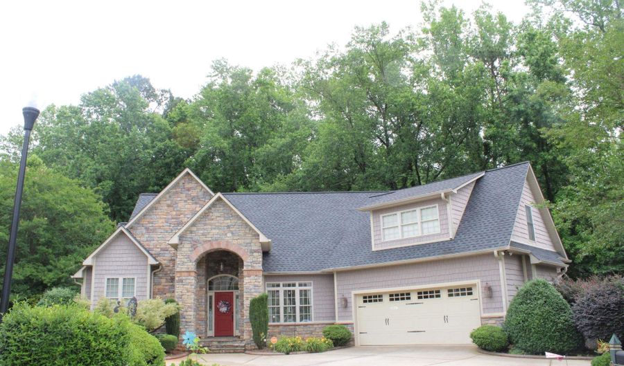 3067 English Cottage Way, Boiling Springs, SC 29316 - 5 Beds, 3 Bath