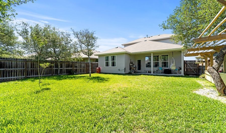 1928 Estes Flats Dr, Aransas Pass, TX 78336 - 4 Beds, 3 Bath