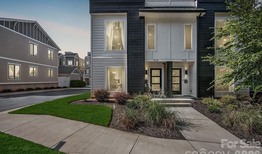 910 Van Every St, Charlotte, NC 28205 - 3 Beds, 4 Bath
