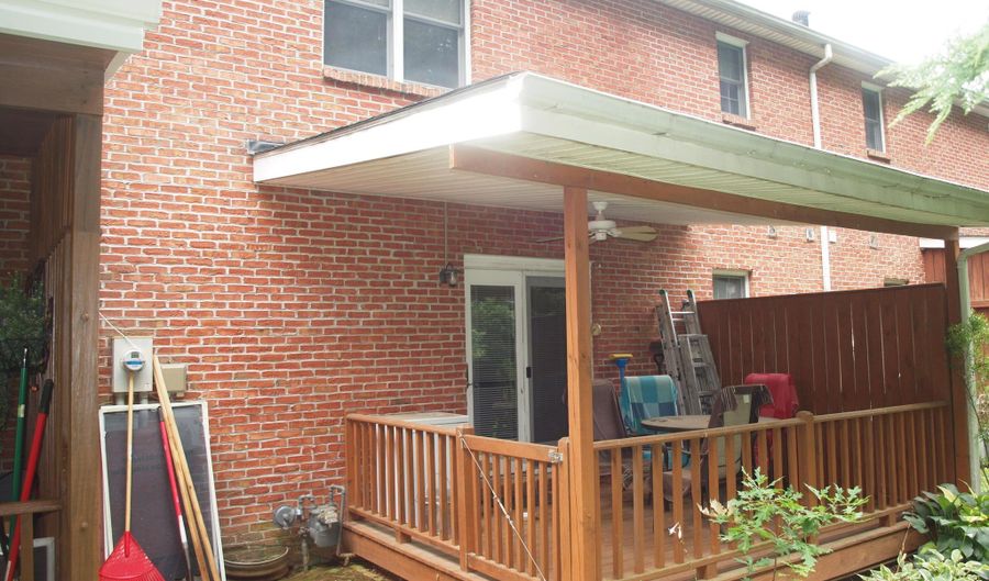 822 Wayne Ave 22/B5, Abingdon, VA 24210 - 4 Beds, 2 Bath