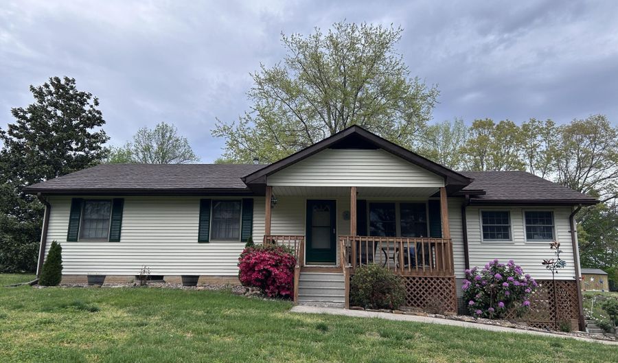 5763 E KY Hwy 90, Albany, KY 42602 - 3 Beds, 2 Bath