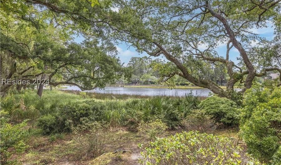 23 Victoria Dr, Hilton Head Island, SC 29926 - 3 Beds, 2 Bath