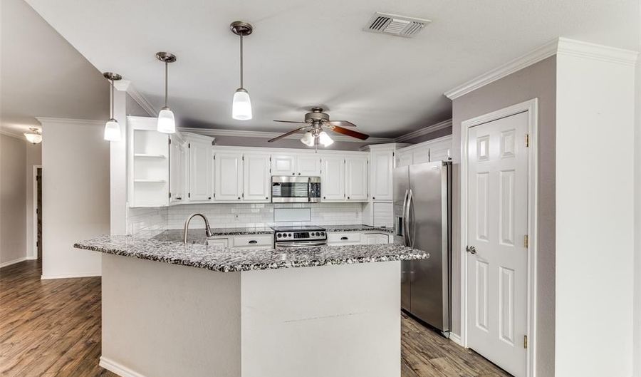 1011 Shelly Dr, Keene, TX 76031 - 3 Beds, 3 Bath