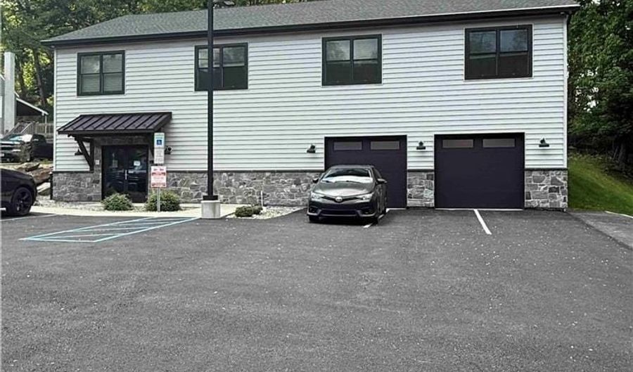 2686 S Pike Ave, Allentown, PA 18103 - 0 Beds, 0 Bath