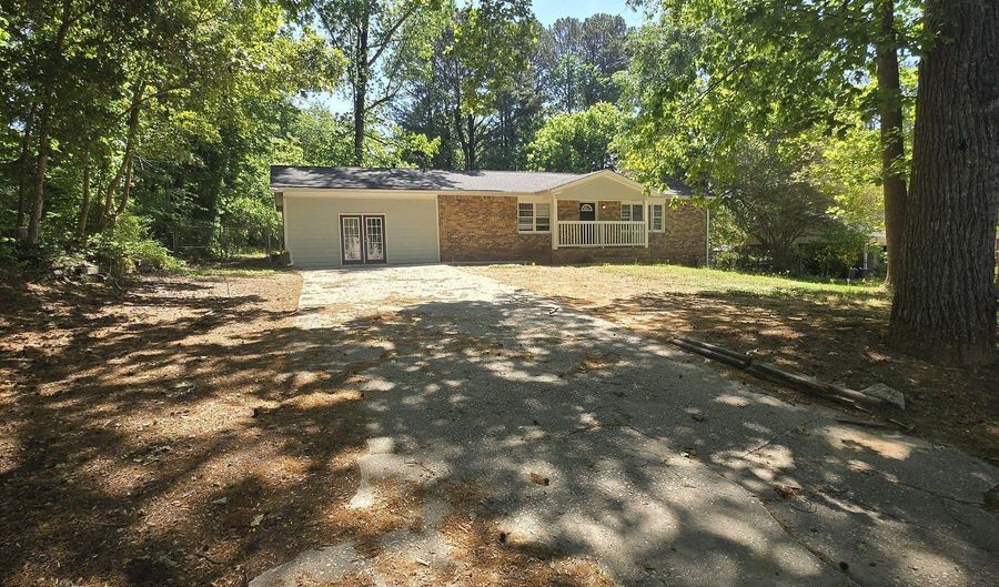 4131 Hicks Rd, Austell, GA 30106 - 5 Beds, 2 Bath