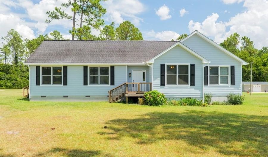 2275 Old Coffee Rd, Barney, GA 31625 - 4 Beds, 2 Bath