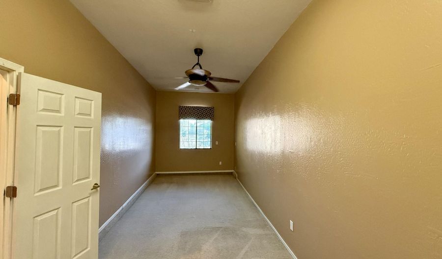 4601 W MOSS SPRINGS Rd, Anthem, AZ 85086 - 4 Beds, 2 Bath