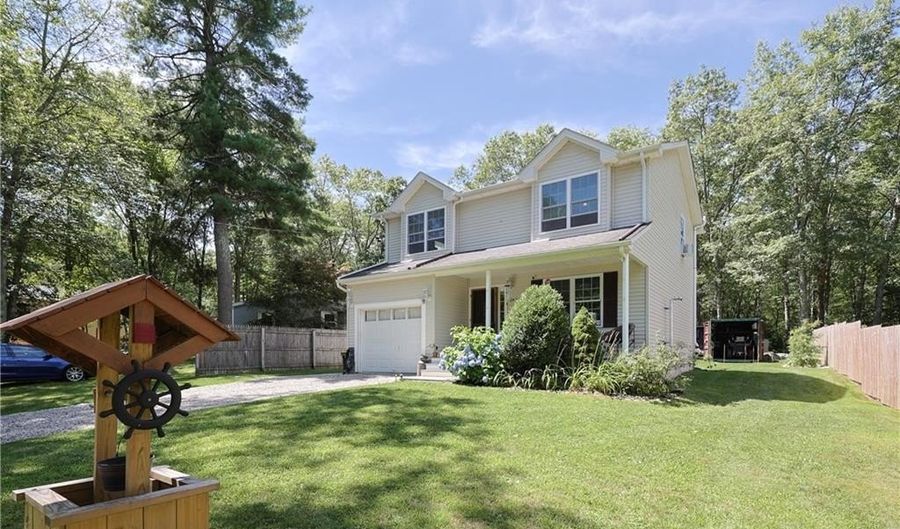 245 Stag Head Dr, Burrillville, RI 02859 - 3 Beds, 3 Bath