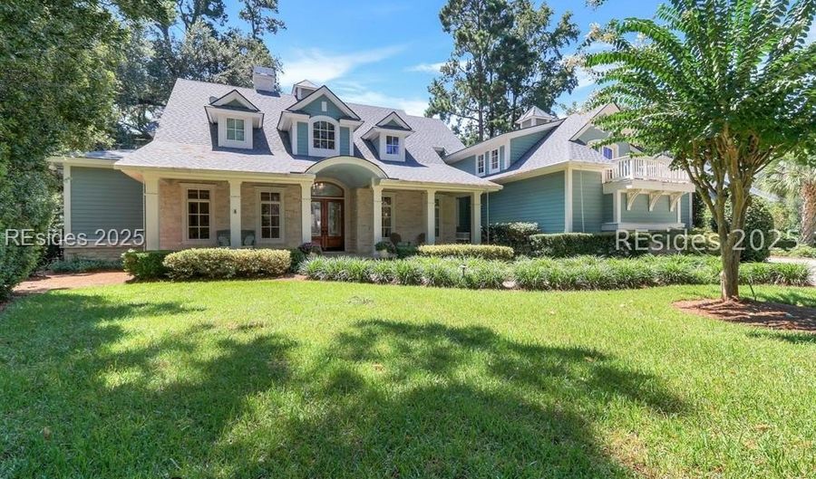 5 Berkeley Ct, Bluffton, SC 29910 - 5 Beds, 6 Bath