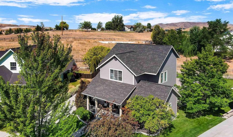 5878 W Farm Market Rd, Boise, ID 83714 - 3 Beds, 3 Bath