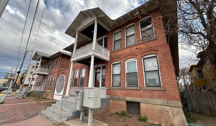1008 Central Ave SW Apt G, Albuquerque, NM 87102 - 2 Beds, 2 Bath