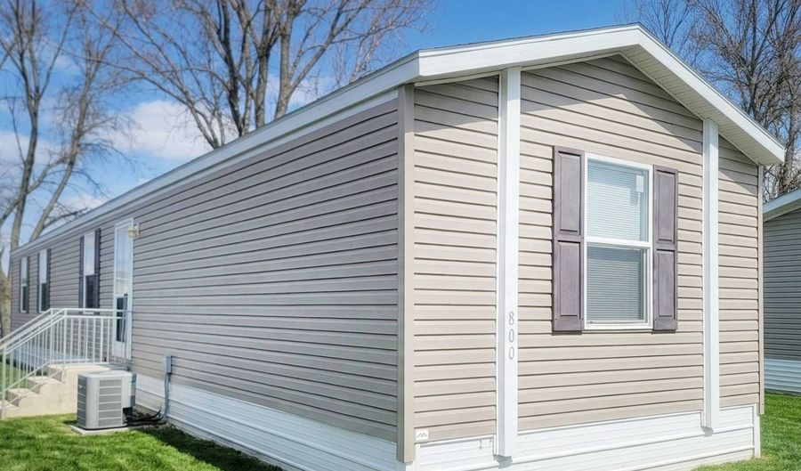 800 E 18th St 108, Albert Lea, MN 56007 - 3 Beds, 2 Bath